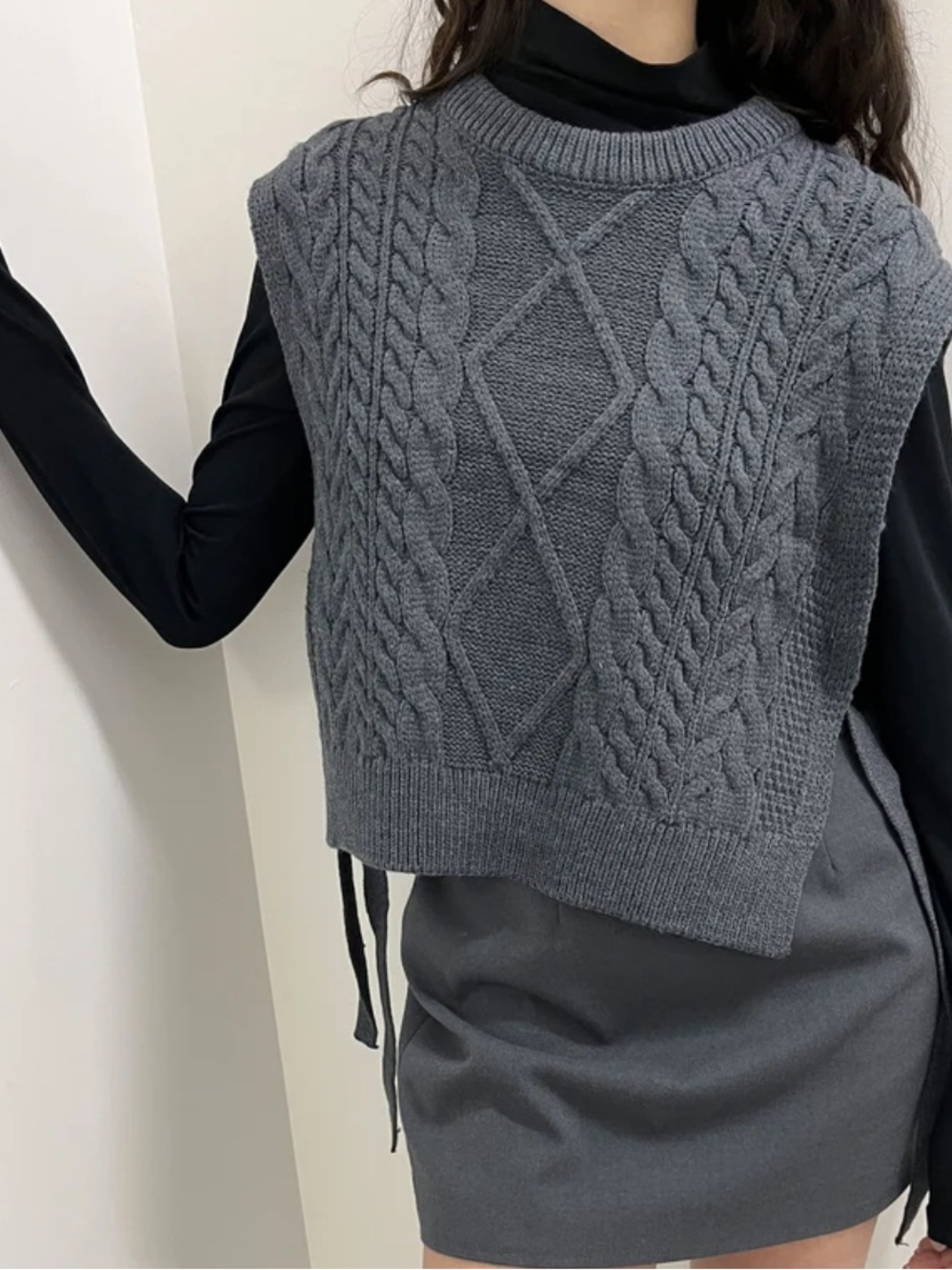 OAK & FORT | Cable Knit Sweater Vest